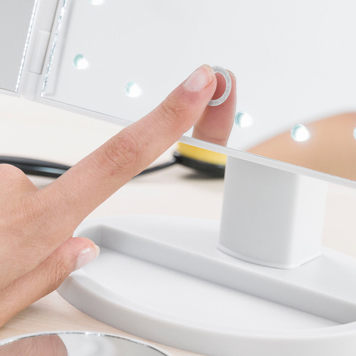 Förstoringsspegel med LED 4-in-1 Sminkspegel