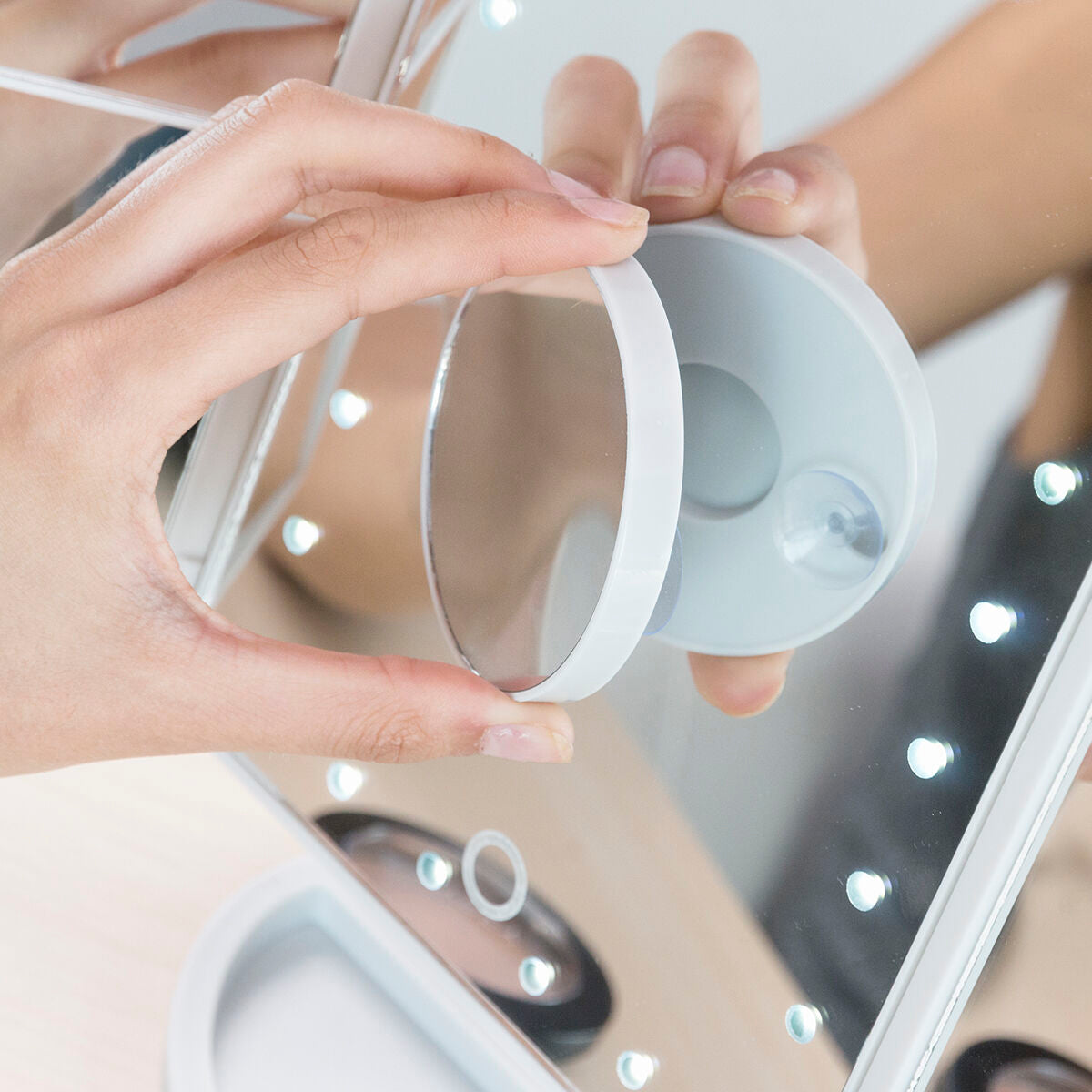Förstoringsspegel med LED 4-in-1 Sminkspegel