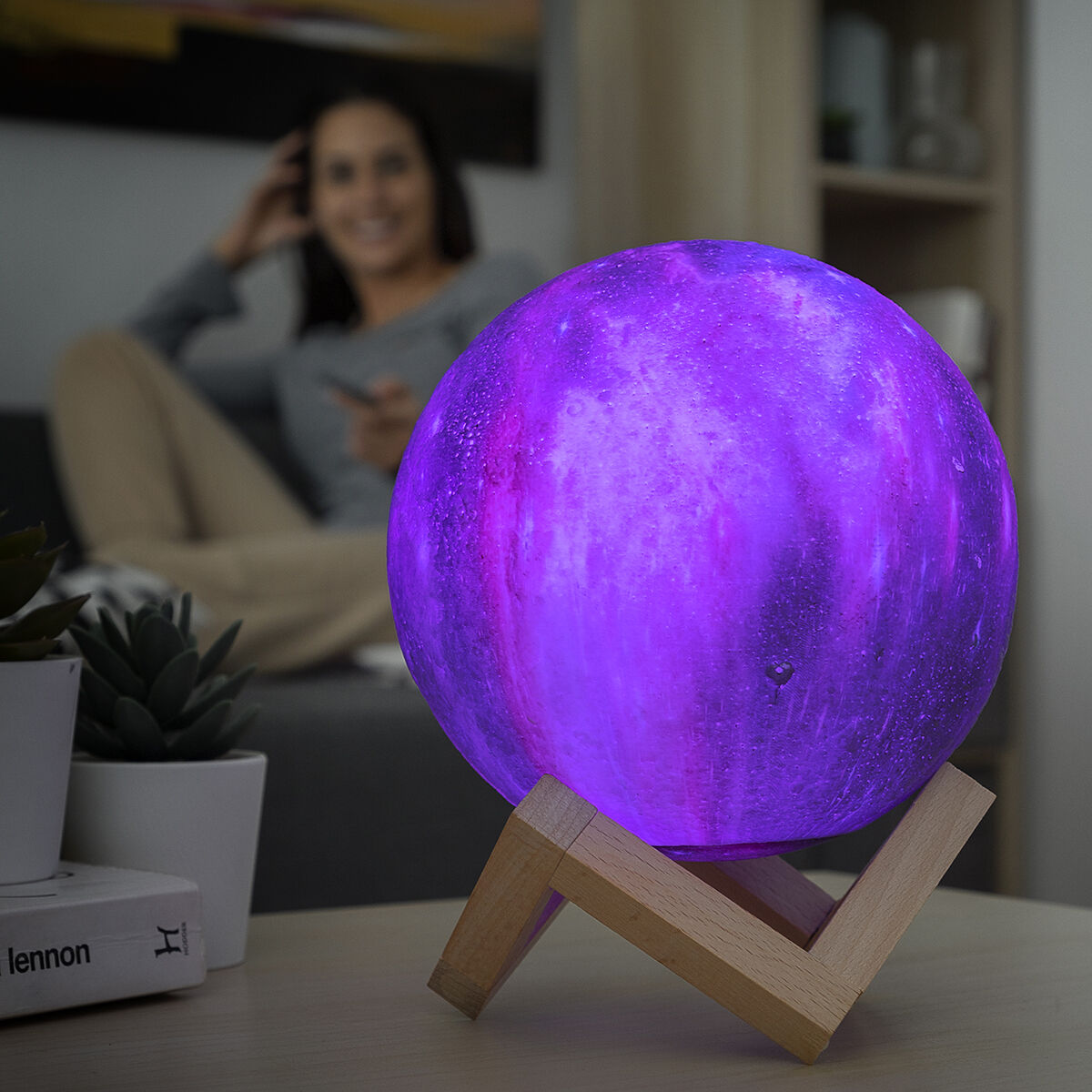 Uppladdningsbar Galaxy LED-lampa