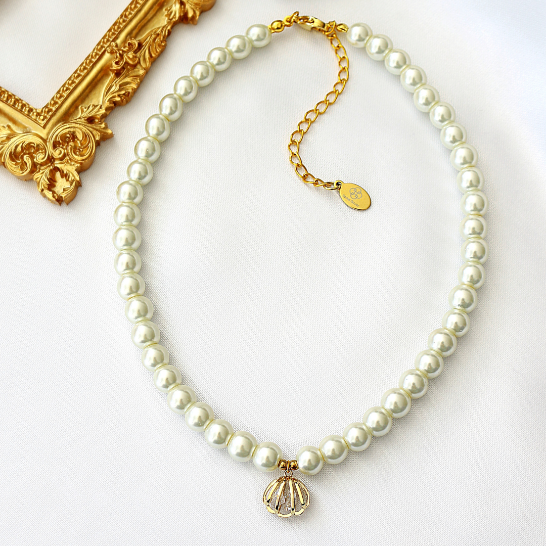 24K Guldpläterad Seashell Pärlhalsband